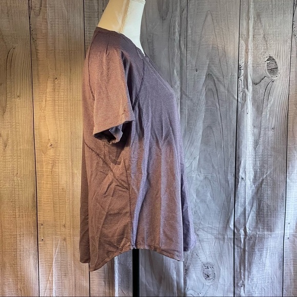 ATHLETIC Works Top, Large - Picture 2 of 10